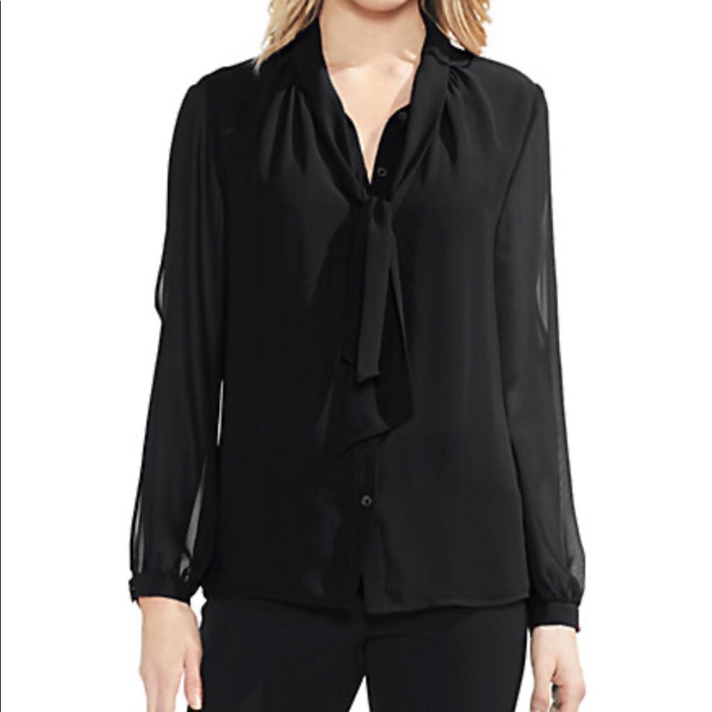 VINCE CAMUTO gorgeous top 🎀☺️